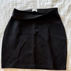 Aritzia Elegant Black Mini Skirt